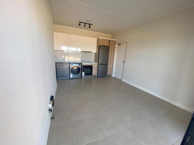To Let 1 Bedroom Property for Rent in Richwood Western Cape